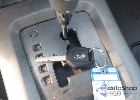 2010 Subaru Forester 2.5X Premium z USA, uszkodzony, nr VIN JF2SH6CC4AH734607